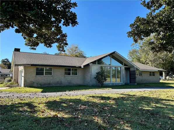 1431 Crescent Ave, Lockport, LA 70374