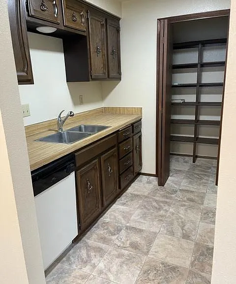 1275 Woodgate Ave #2 — Photo 12