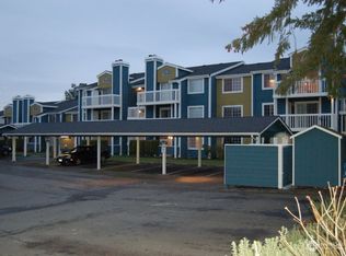 22831 30th Ave S APT 203, Des Moines, WA 98198