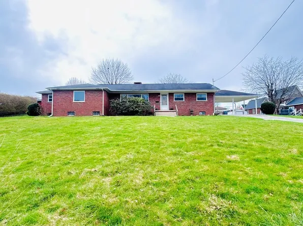 112 Dexter Ave, Beckley, WV 25801