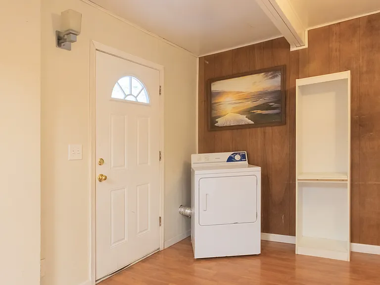 355 Raffetto Dr — Photo 12