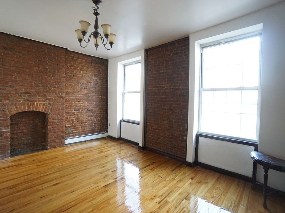 1st image of 560 W 173rd St APT 3