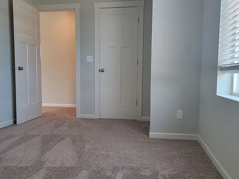 1522 Nolan Ave SE — Photo 16