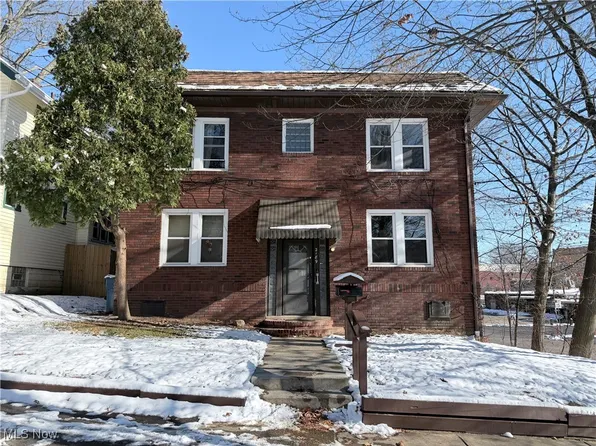 2189 15th St SW, Akron, OH 44314