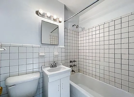 Rented by Kahen Properties | media 32