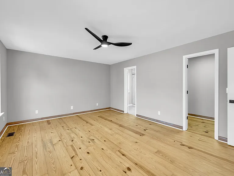 106 Degrandis Ln NE — Photo 22