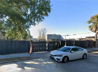 11 E 40th St, Savannah, GA 31401