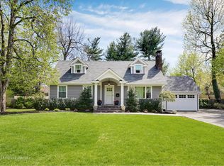 33 Wood Ln, Lattingtown, NY 11560