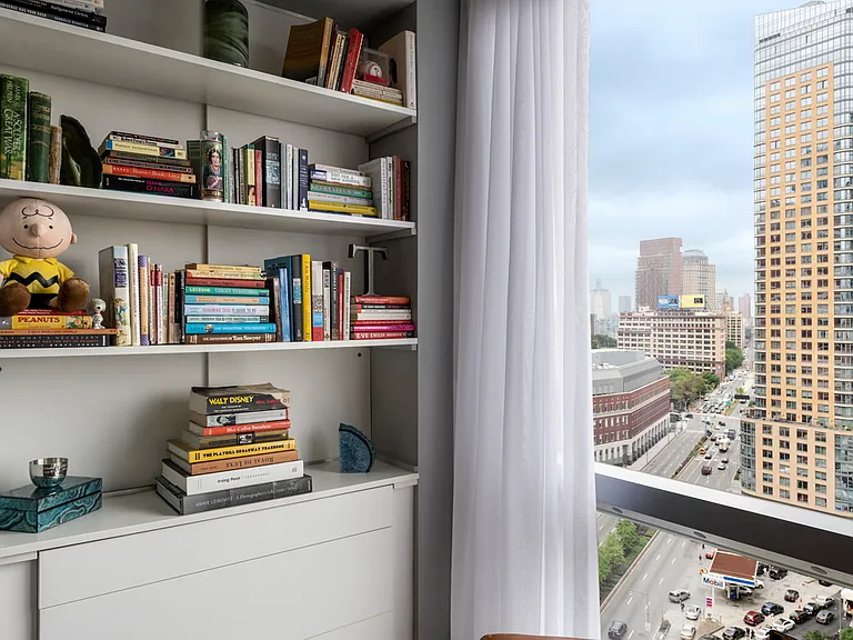 150 Myrtle Ave #1402 — Photo 3