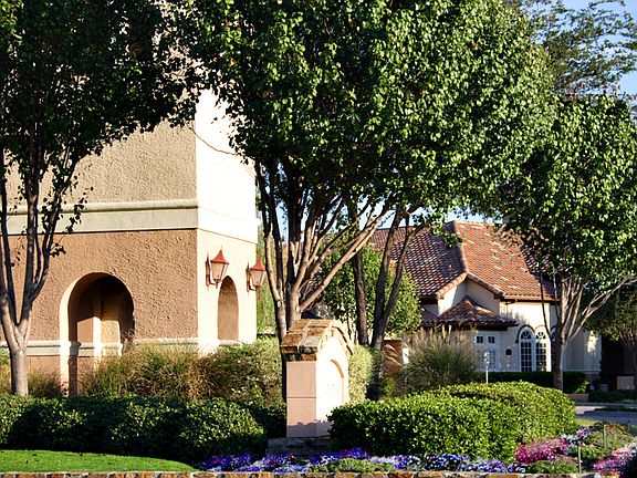 5th image of 2600 Ventura Dr APT 00922