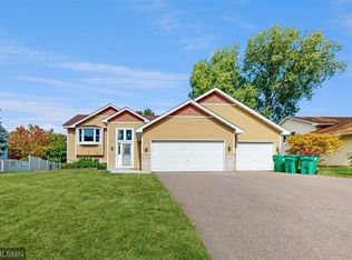 543 84th Cir NW, Coon Rapids, MN 55433