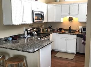 53 Main St APT 221, Wareham, MA 02571
