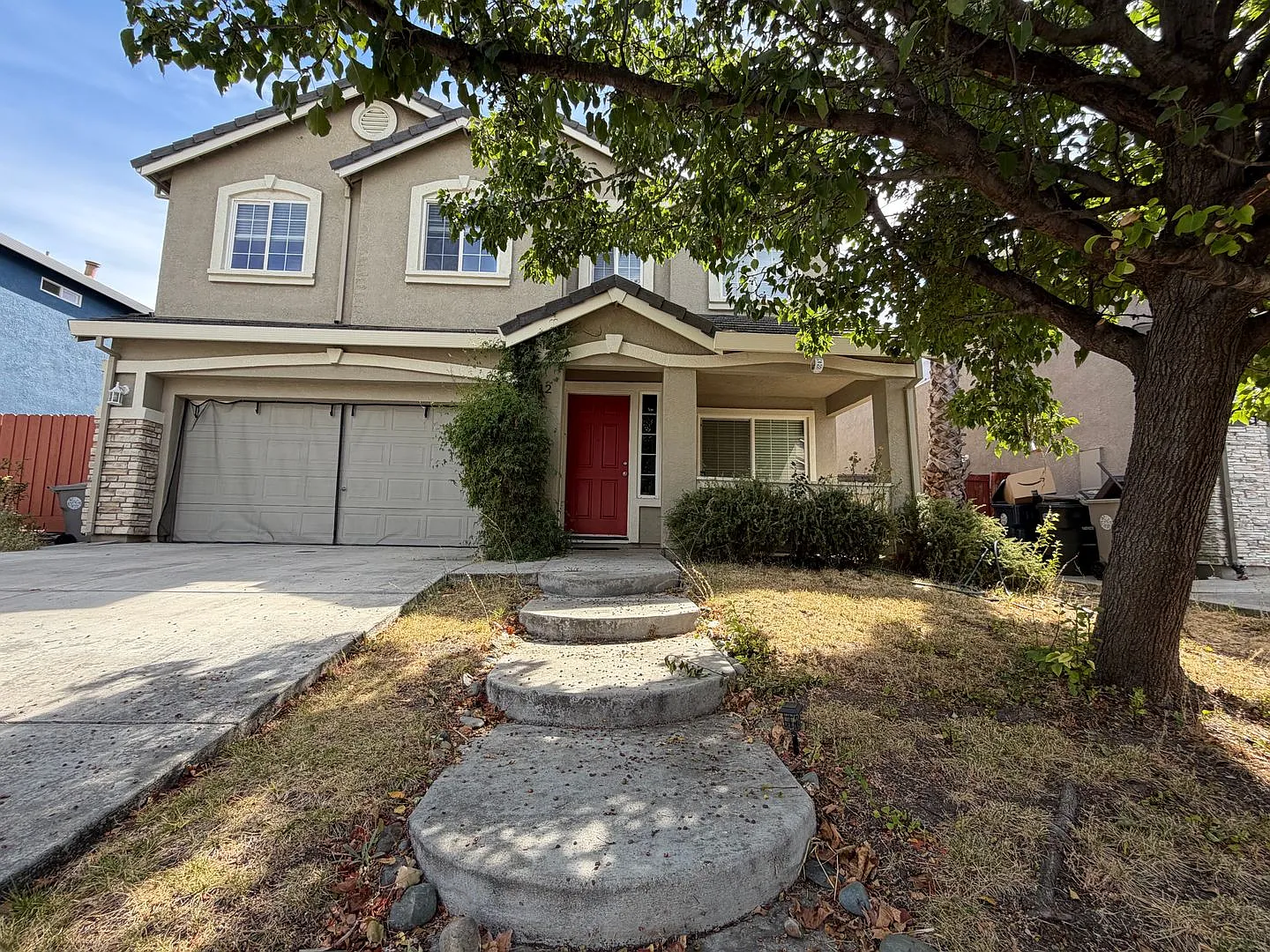 Available Soon! Spacious, Updated 5 Bed / 3 Bath In South Natomas!! — Photo 2