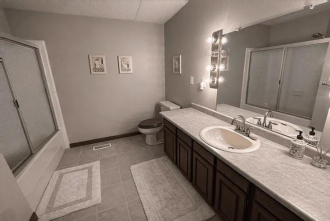2470 Crooked Lake Rd — Photo 10