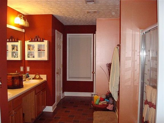 Master bath Sep Shower 