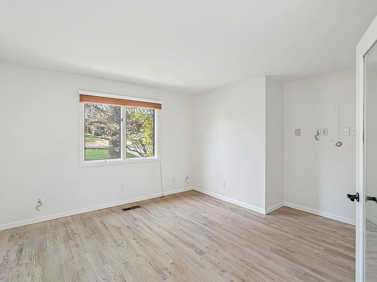 318 Cheestana Way — Photo 39