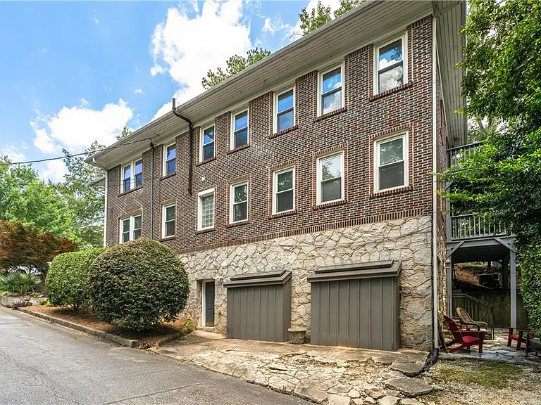 11 Polo Dr NE — Photo 23