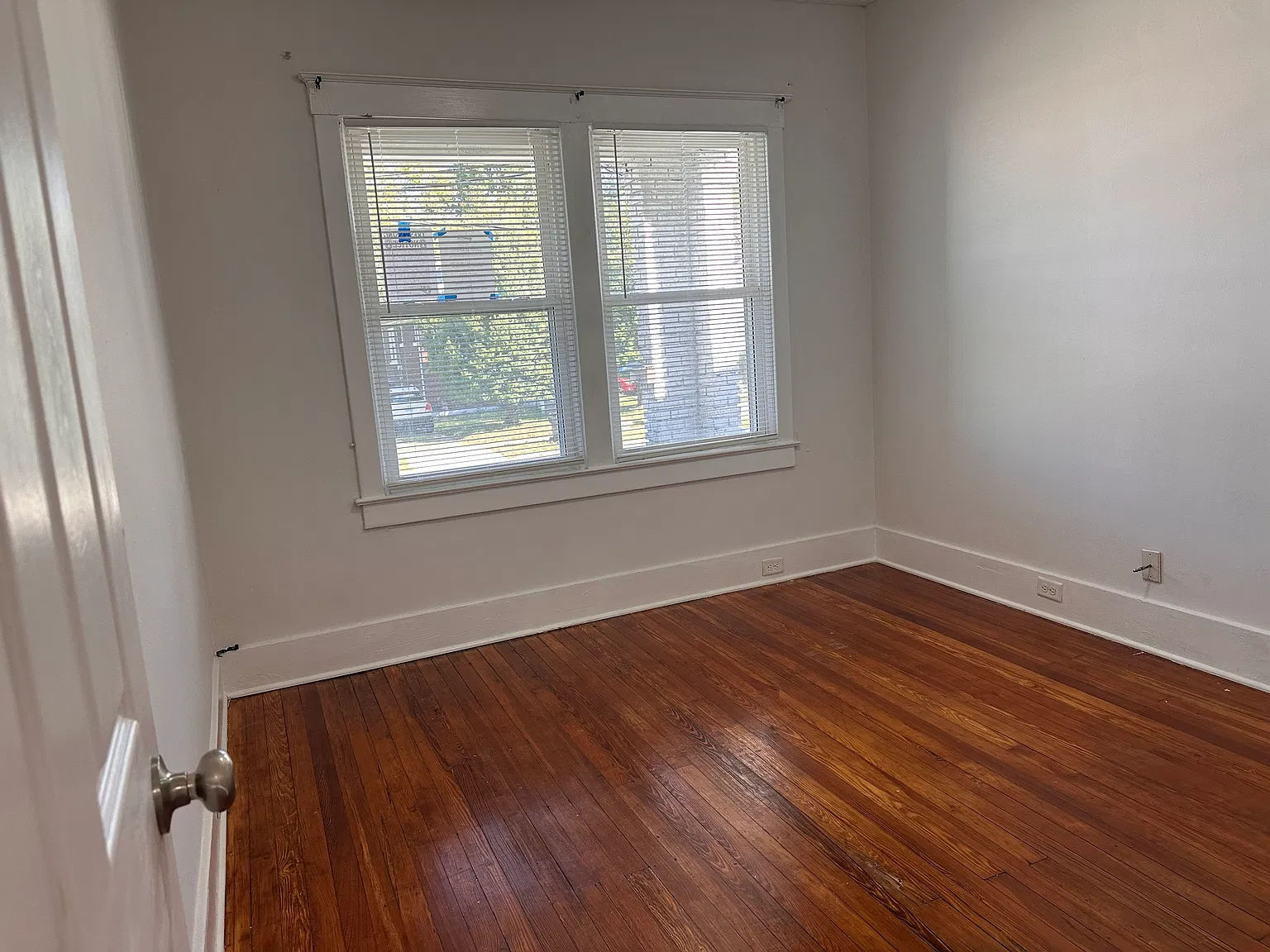 4 bed, 1172 sqft, $1,800 — Photo 4