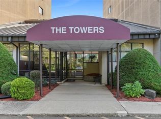 33 Putter Dr #406S, Wallingford, CT 06492