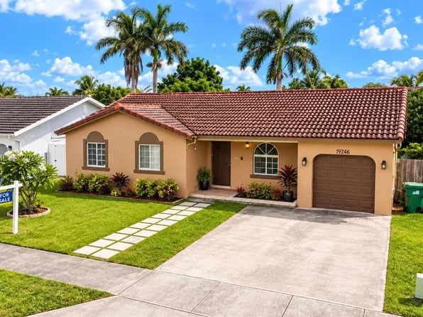18045 SW 154th Pl, Miami, FL 33187