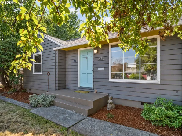 3836 NE Emerson St, Portland, OR 97211