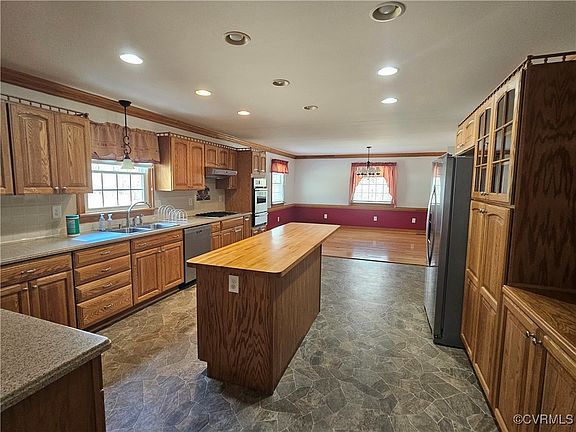 4th image of 16184 Plantation Ln