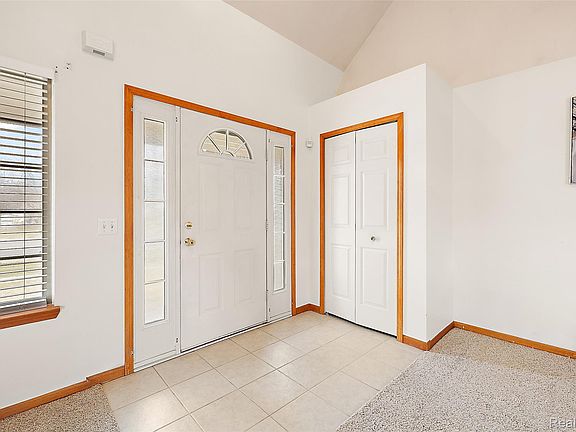 4th image of 11100 E Forteen Mile Rd