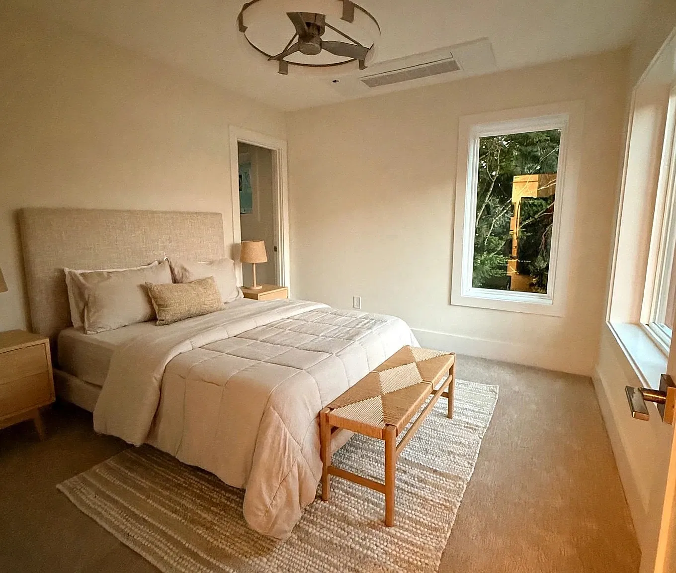 2 bed, 1600 sqft, $3,950 — Photo 3
