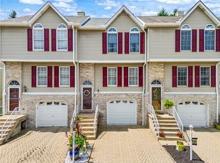 317 Brohios Dr, Monaca, PA