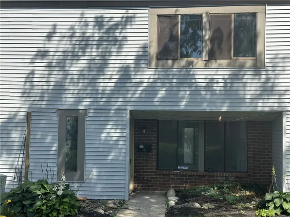 4535 Lansmore Dr, Dayton, OH 45415