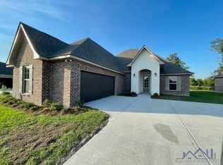 466 Madio Dr, Houma, LA 70364