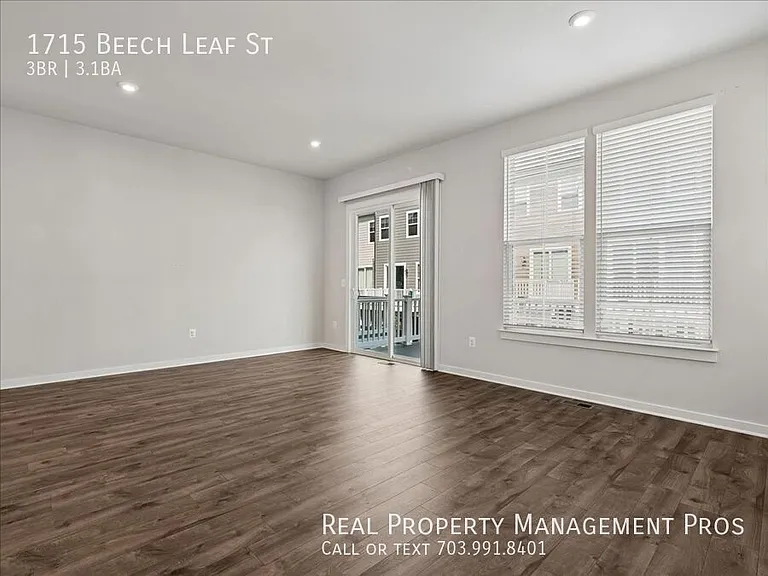 1715 Beech Leaf St — Photo 11