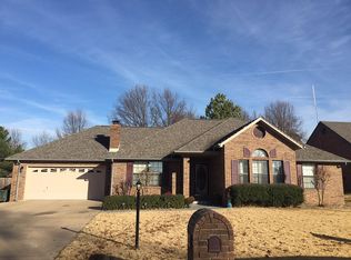 300 Heritage Dr, Fort Gibson, OK 74434