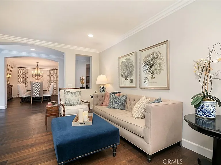 27 Via Monarca St — Photo 9