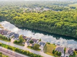 560 N Washington St, Braidwood, IL 60408