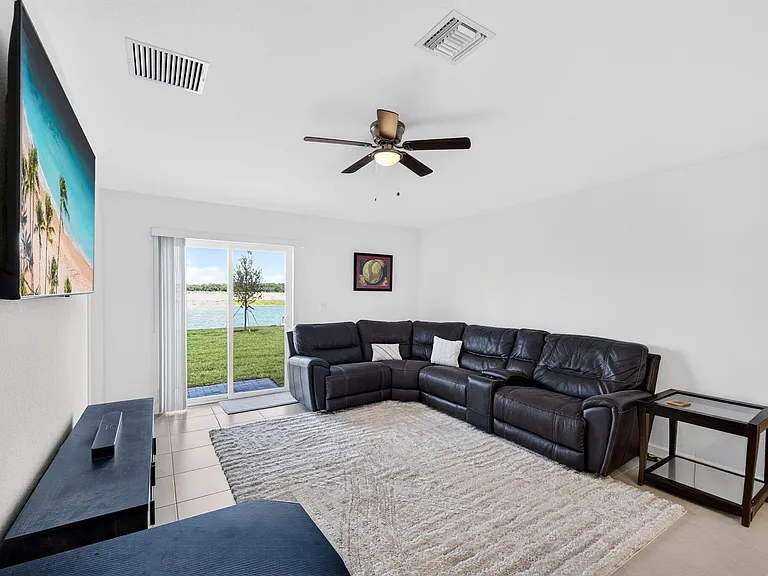 5876 NW Sweetwood Dr — Photo 8
