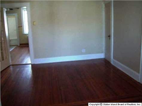 3rd image of 90 Montgomery Ave #3