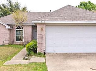 1810 Knob Hill Dr, Garland, TX 75043