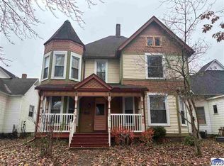 1210 N 9th St, Terre Haute, IN 47807