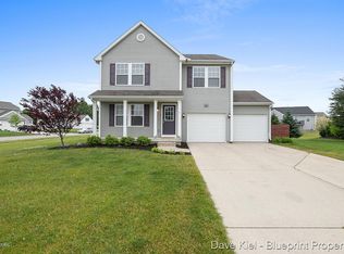 4554 Torrington Dr SE, Kentwood, MI 49512