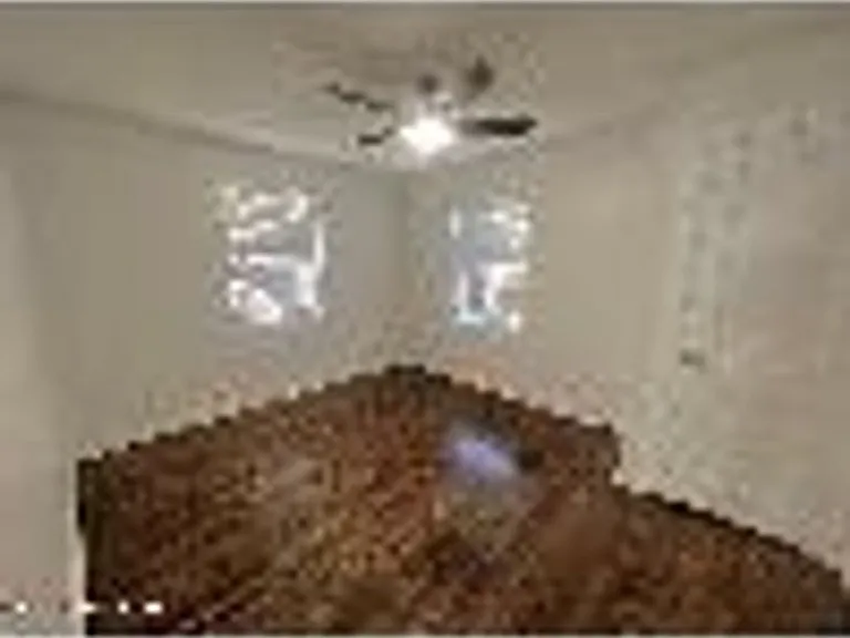 2555 Myra St — Photo 3