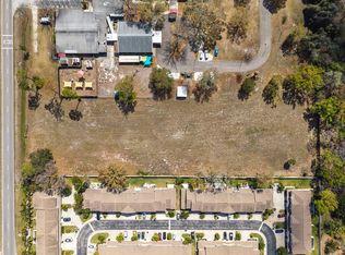 9530 Starkey Rd #32, Seminole, FL 33777