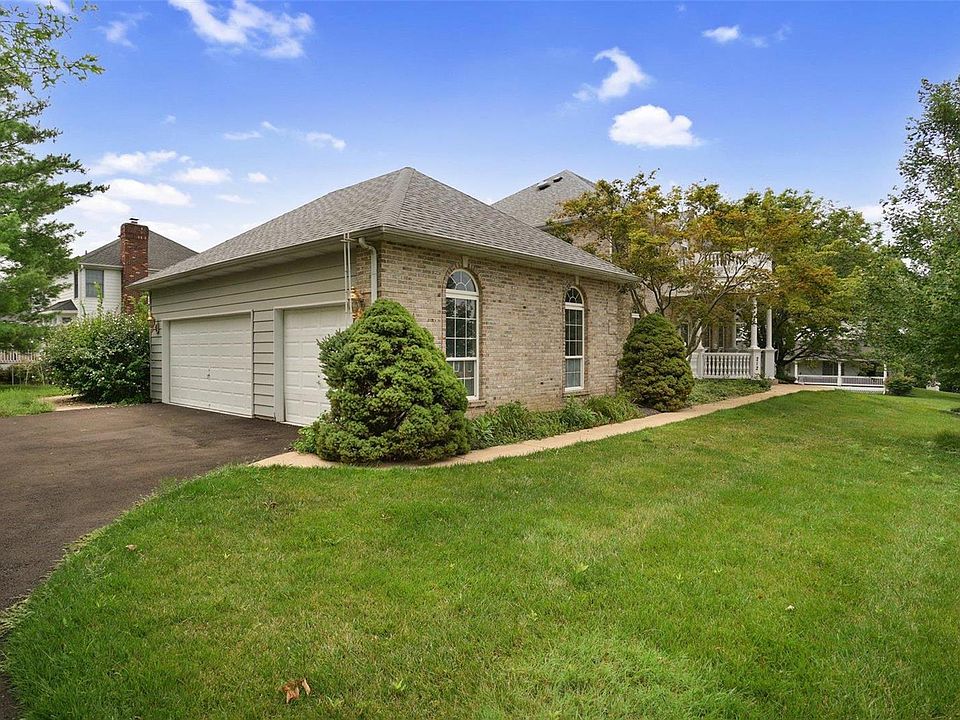 212 Abbey Glen Ln Saint Charles MO Zillow