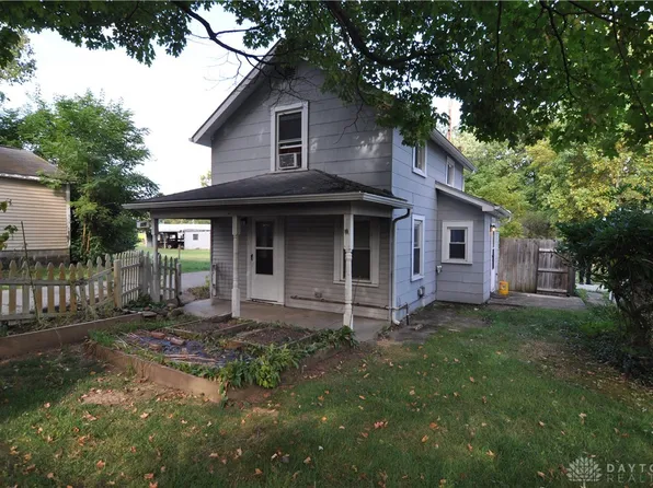 820 Stewart Dr, Alpha, OH 45301