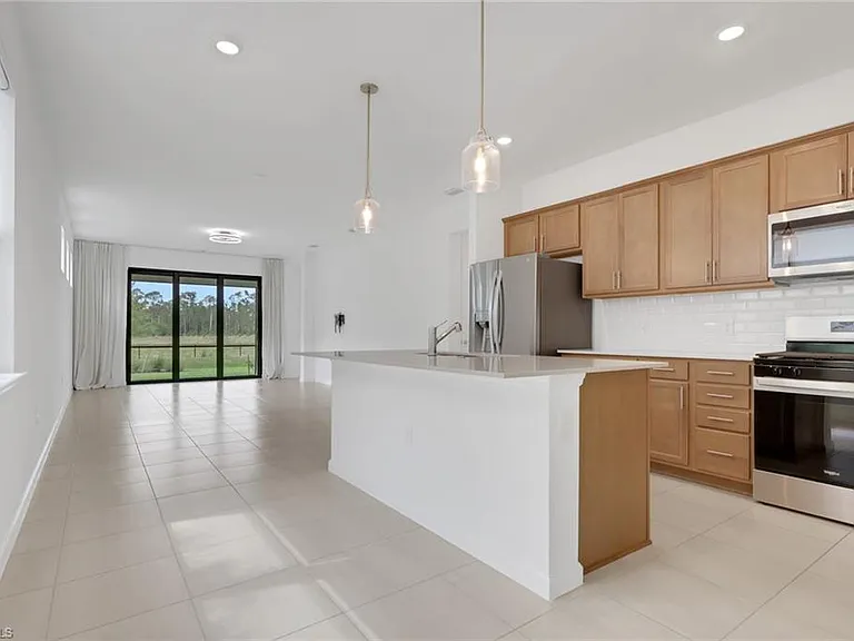 20789 Napa Loop — Photo 4