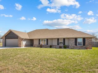 56 Kinder Ln, Rogersville, MO 65742