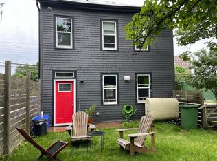 2464 Creighton St, Halifax, NS B3K 3S1