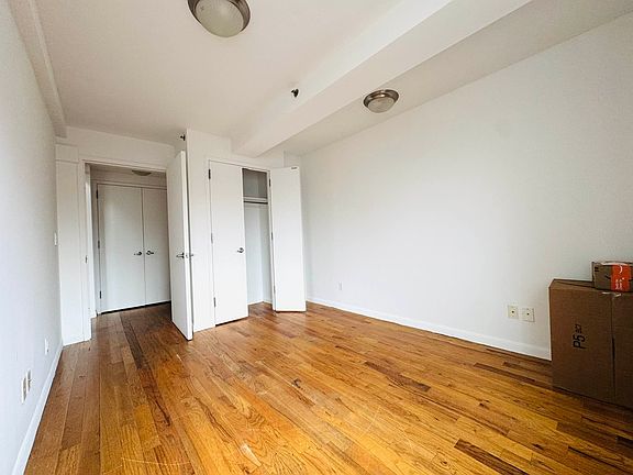 5th image of 56 Saint Marks Pl APT 9A