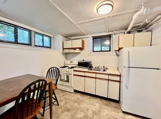 24 Maple Ter #B, Auburndale, MA 02466