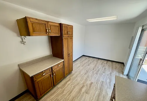 1935 Hobart Dr — Photo 17